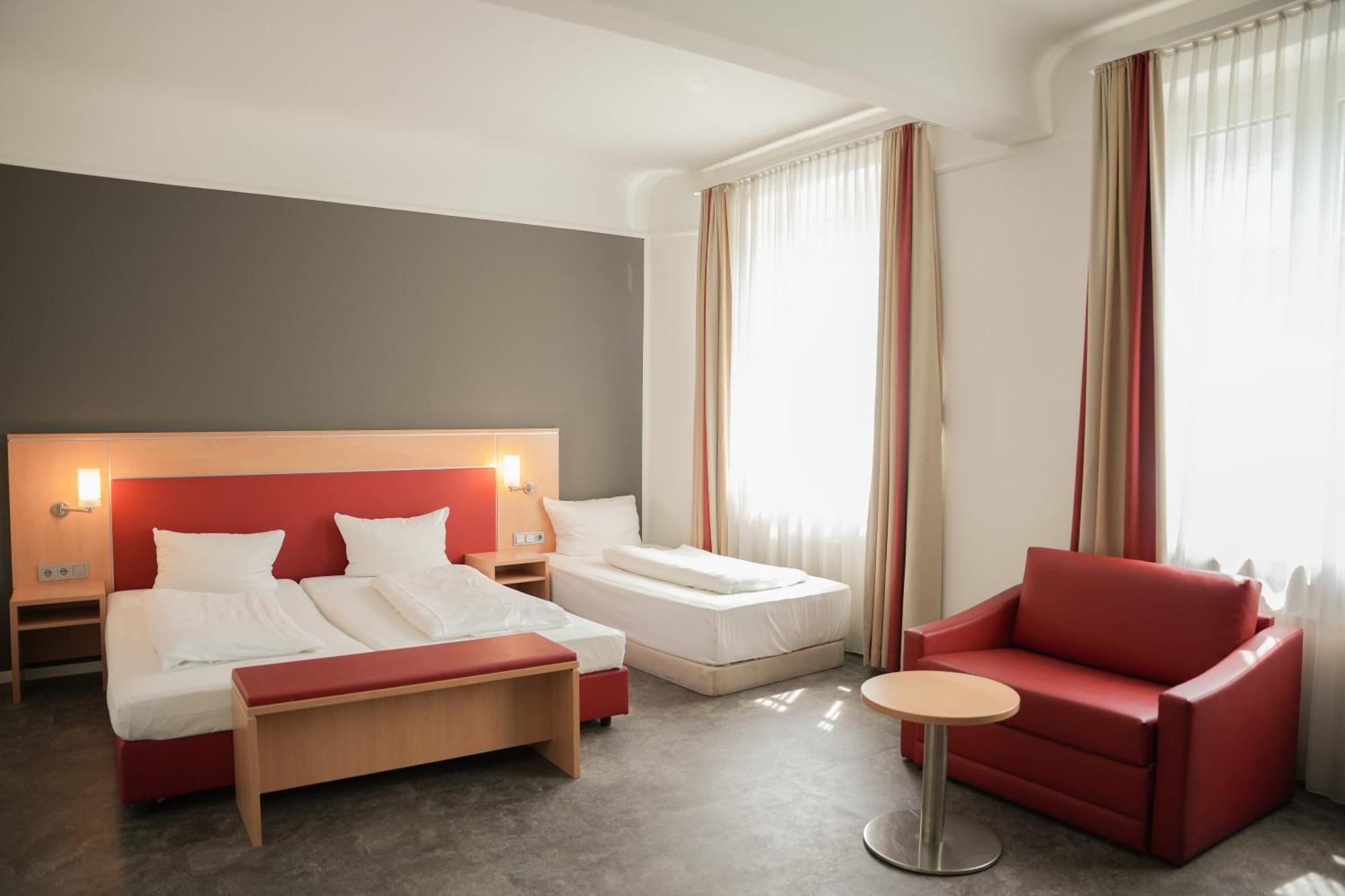 Hotel Offenbacher Hof Esterno foto