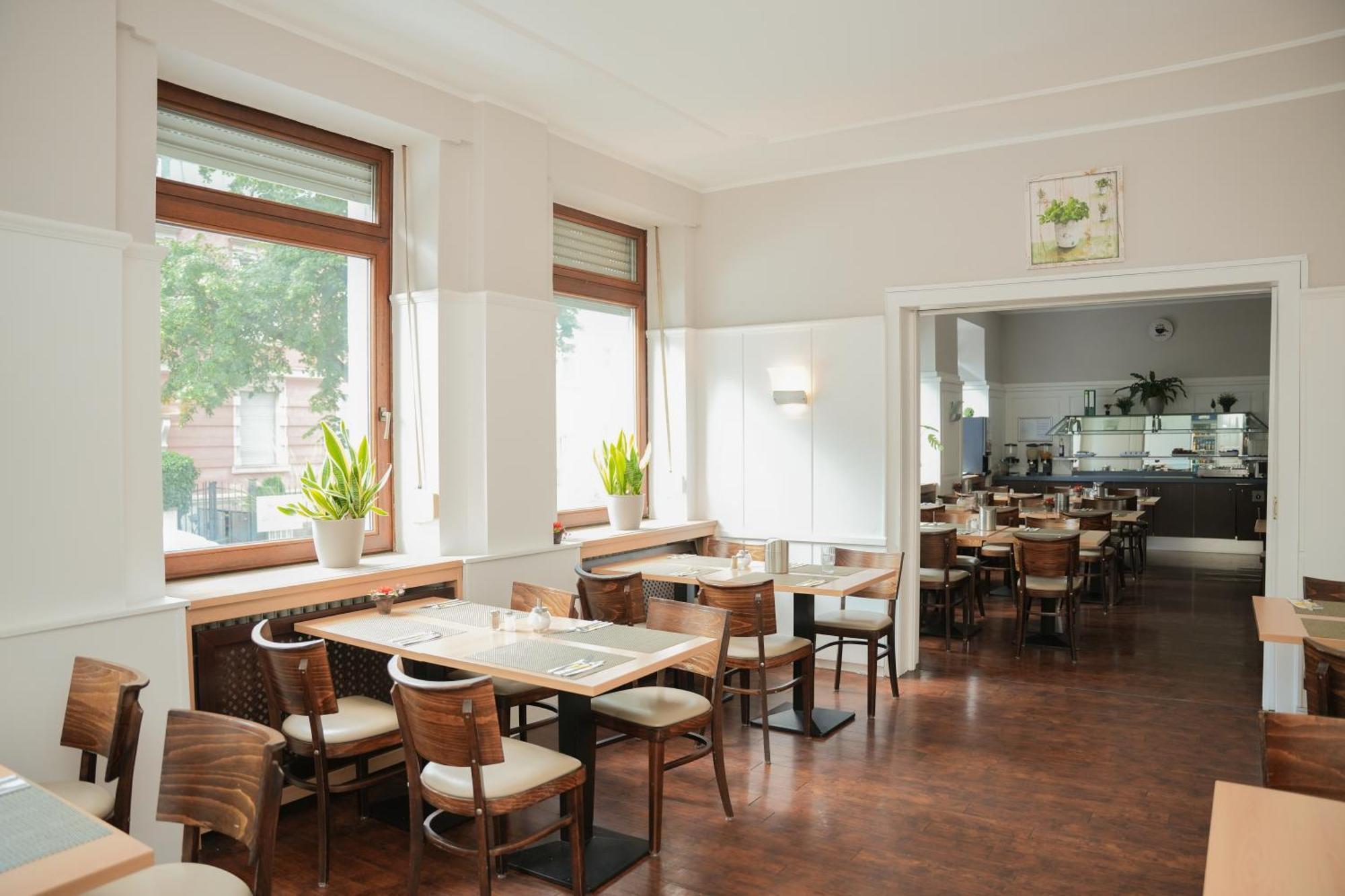 Hotel Offenbacher Hof Esterno foto